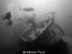 stern of Thistlegorm, machine guns by Alberto Tozzi 